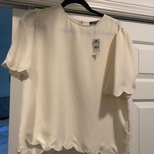 White Express Scallop Edges Blouse
